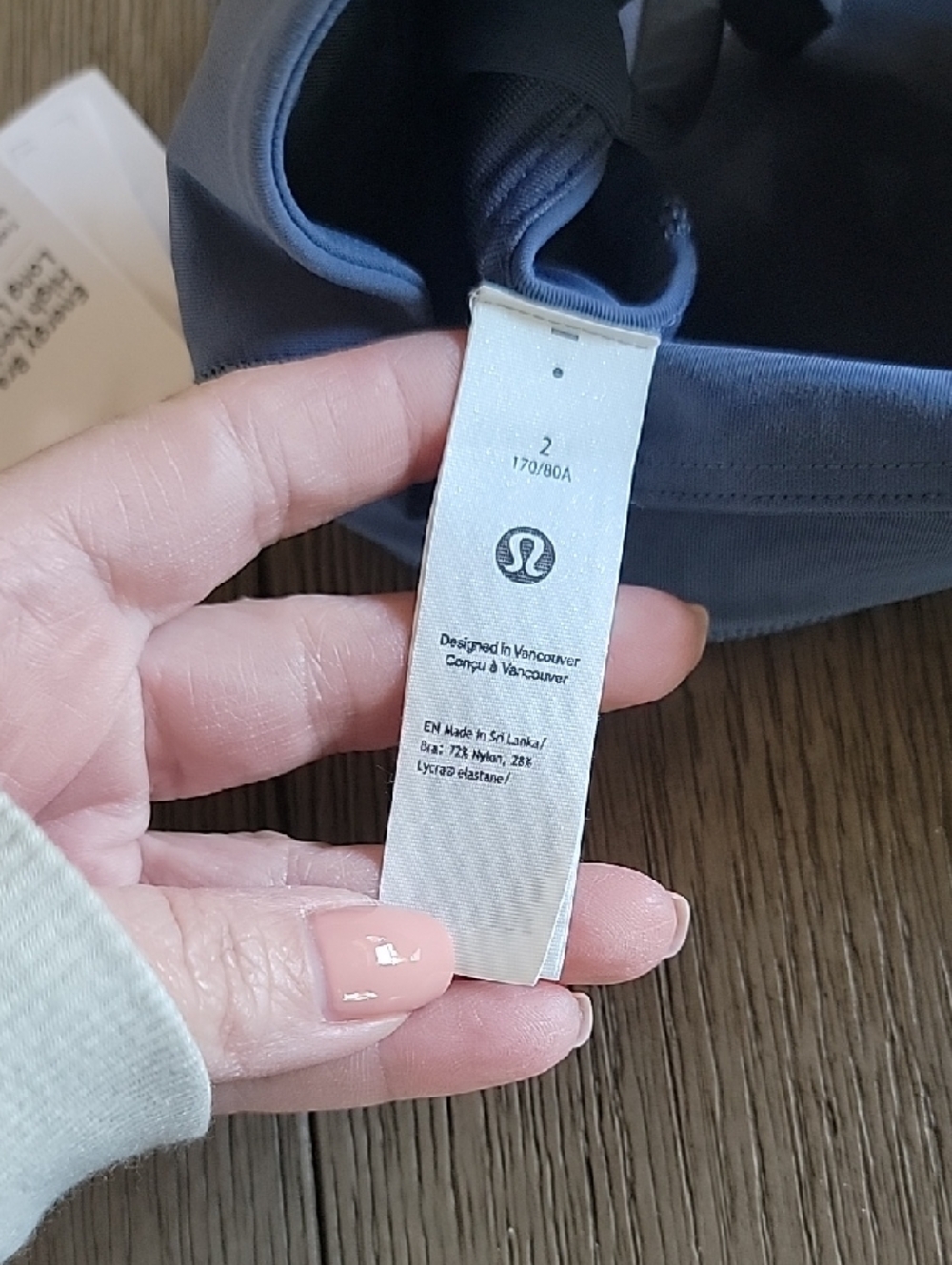 lululemon athletica Energy High-Neck Sports Bra~Size 2~NWT - Picture 8 of 10
